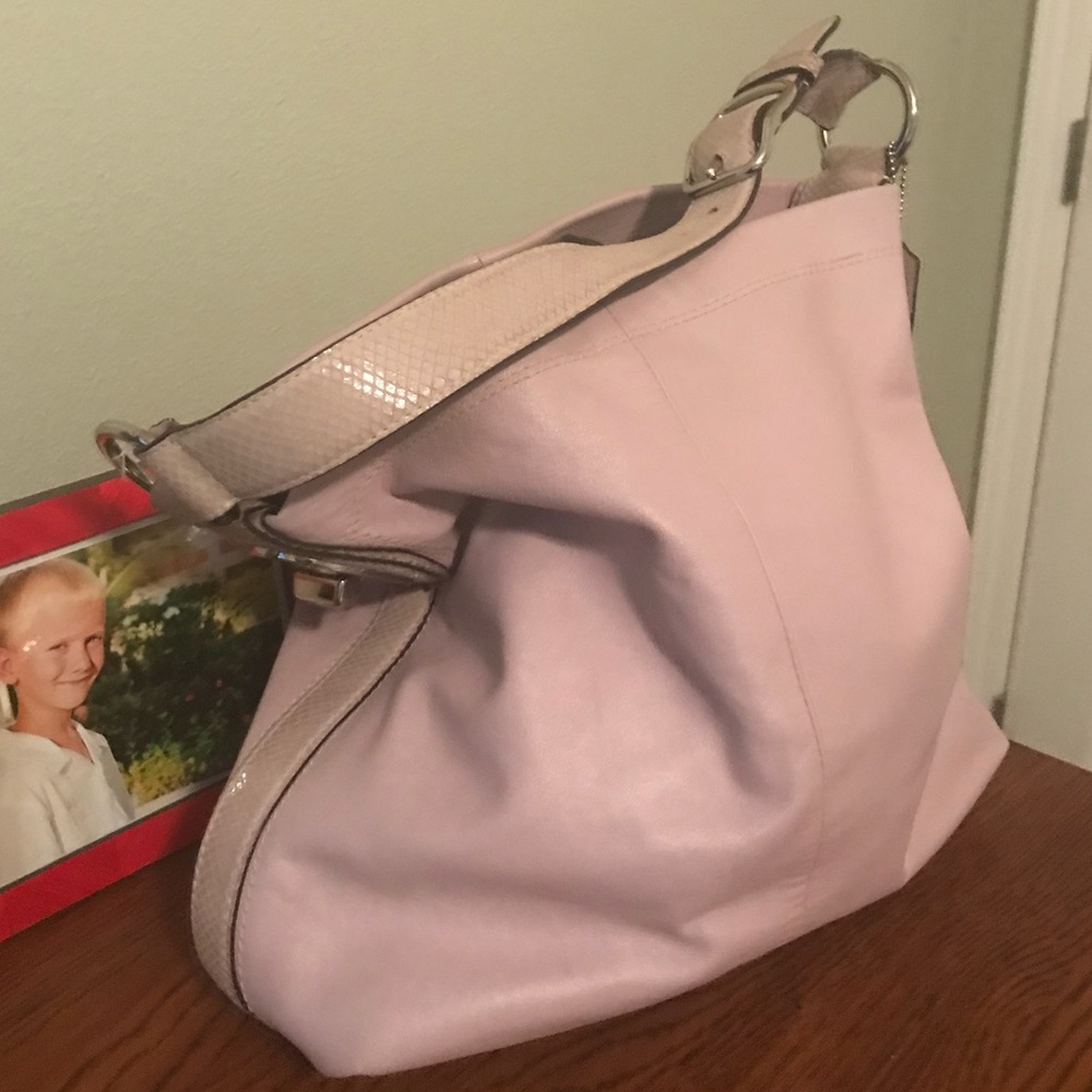 🌈COACH Bucket Bag NEW with dust bag